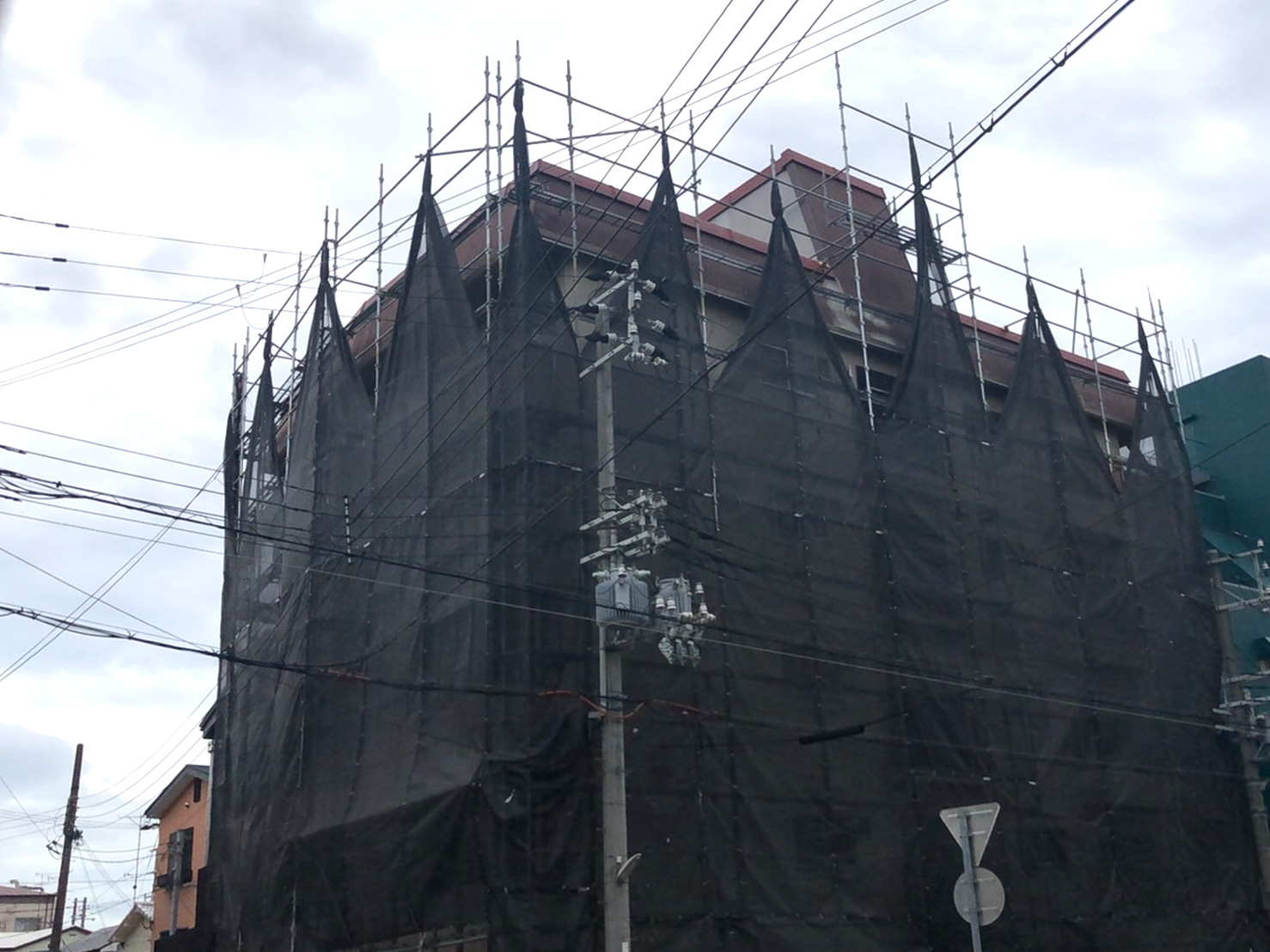 兵庫尼崎市 防水工事・塗装工事 大規模修繕工 甲斐田工業株式会社